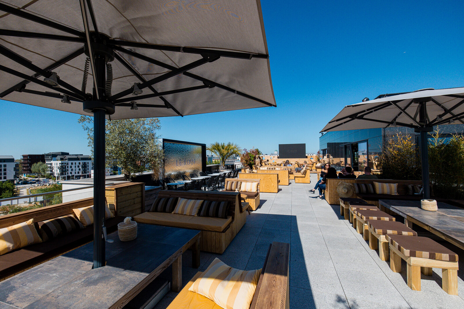 Le Roof — terrasse panoramique